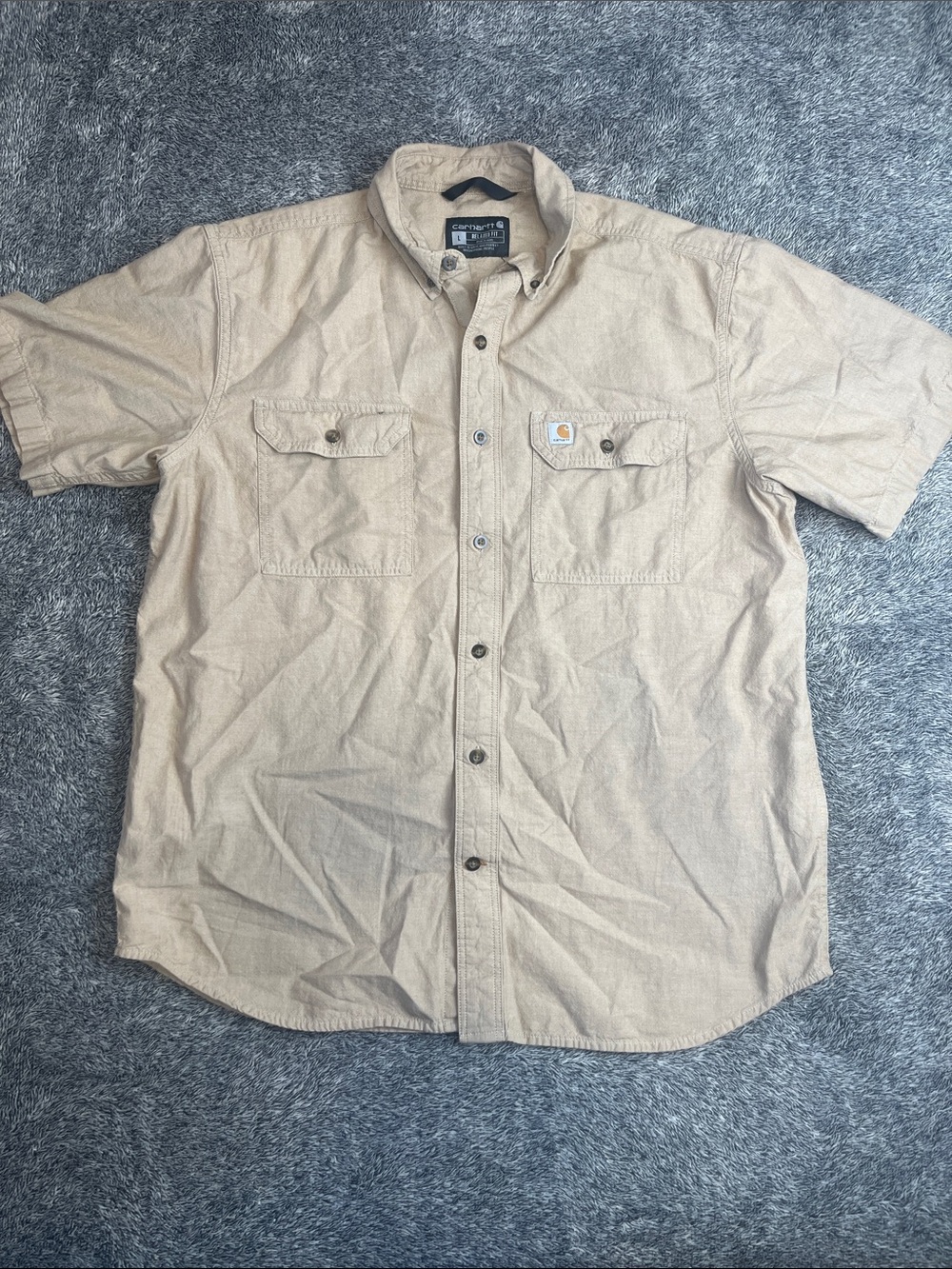 Carhartt Men's Short Sleeve Button-Down Shirt in Tan Beige